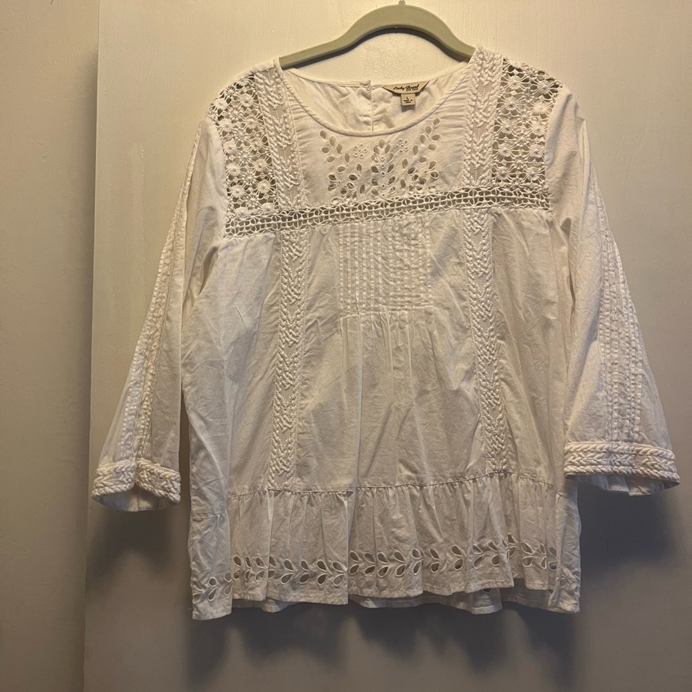 Lucky Brand blouse Broderie Eyelet